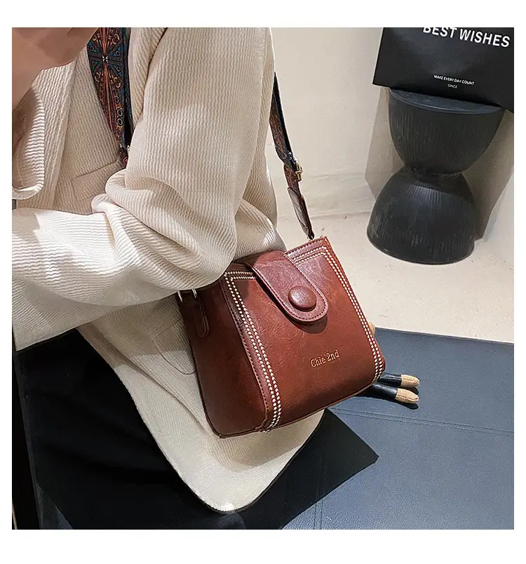 Women's Black Shoulder Crossbody Bag 2024 New Arrival — feature 10
