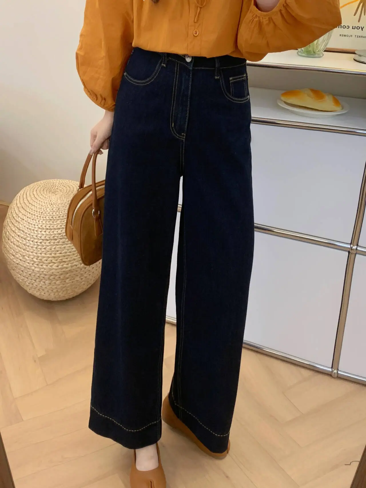 Women Dark Blue Straight Leg Jeans Plus Size Pear Shaped Body — feature 2