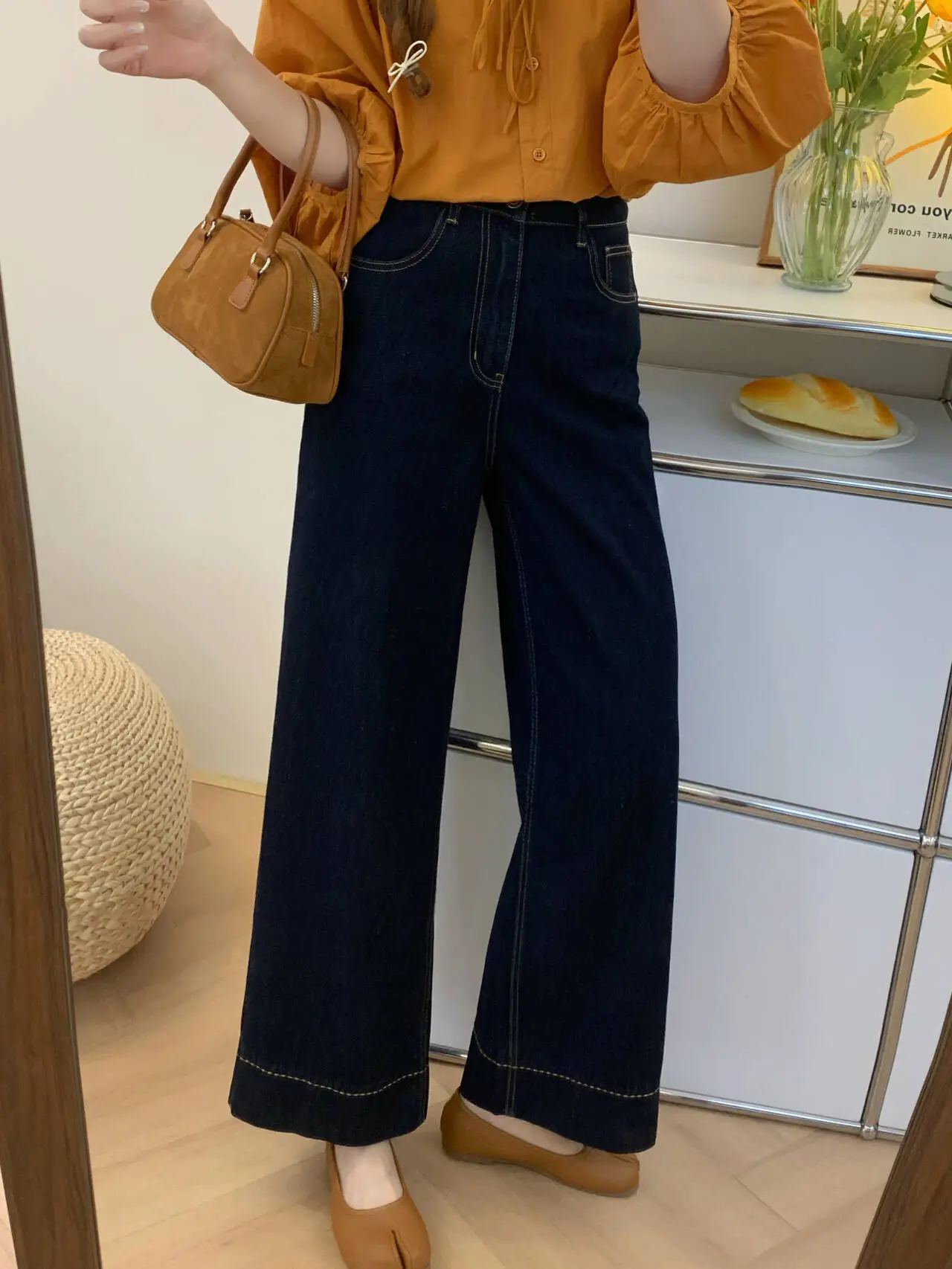 Women Dark Blue Straight Leg Jeans Plus Size Pear Shaped Body — feature 5