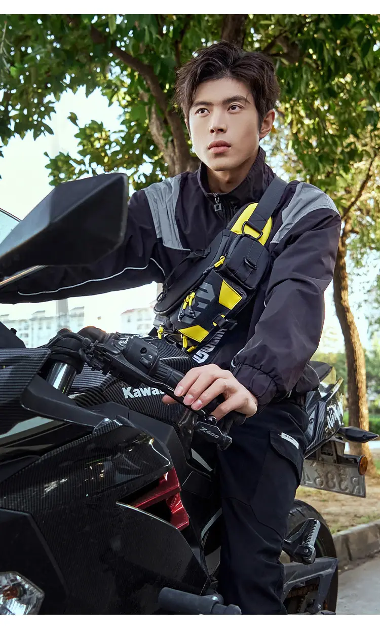 Waterproof Motorcycle & Travel Bag for Men — feature 16