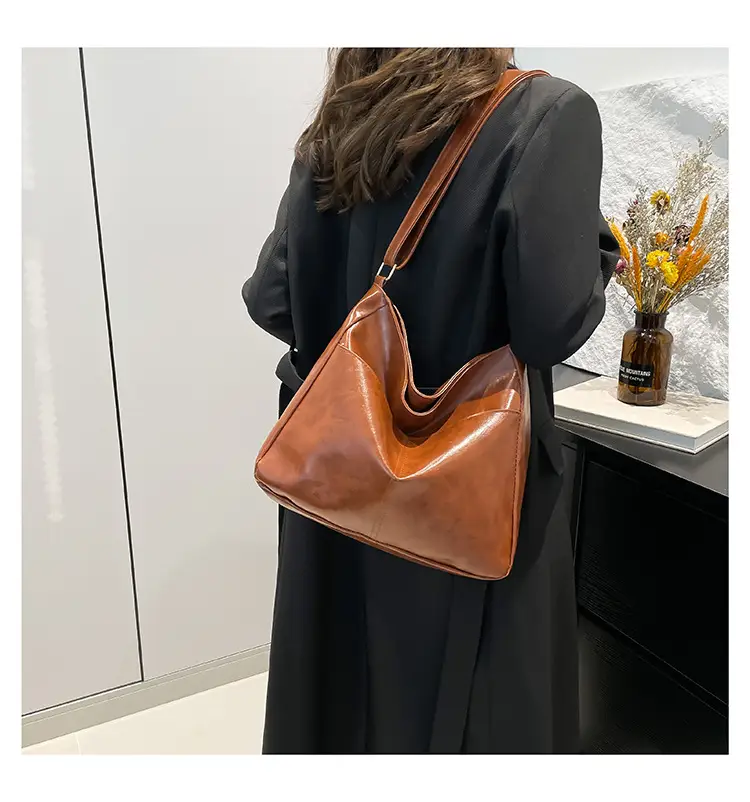 2024 Trendy Brown Leather Shoulder Tote Bag for College Students — feature 11