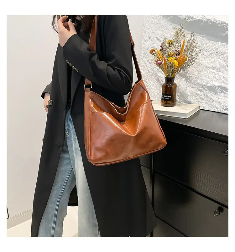 2024 Trendy Brown Leather Shoulder Tote Bag for College Students — feature 12