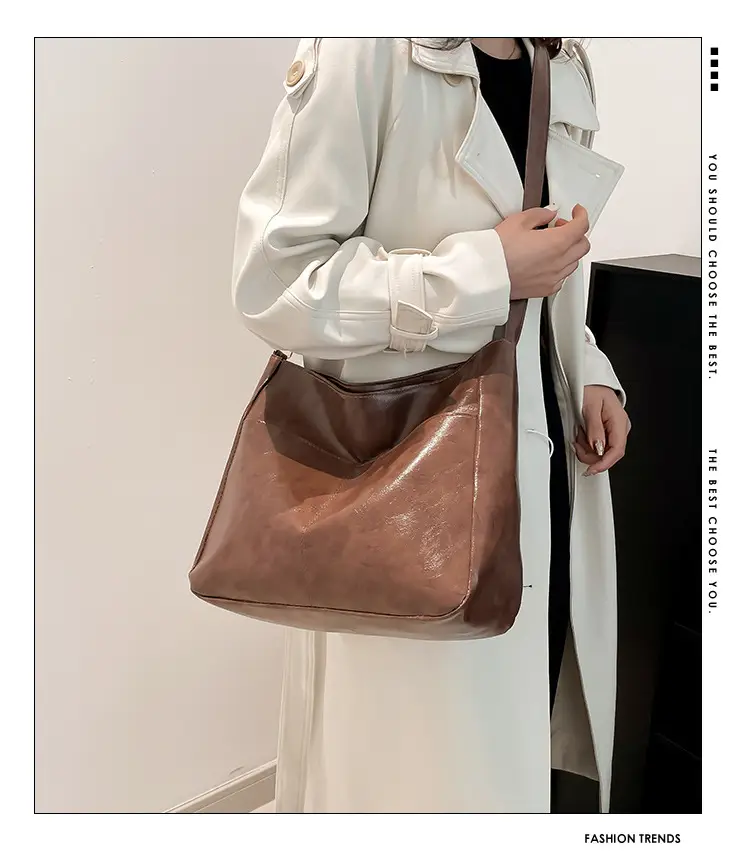 2024 Trendy Brown Leather Shoulder Tote Bag for College Students — feature 2