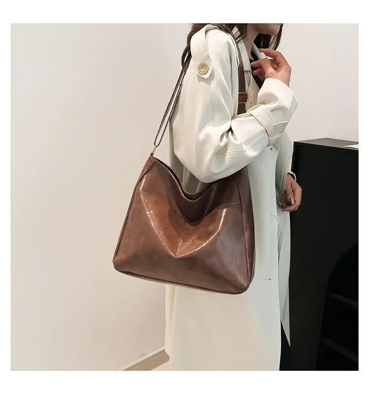 2024 Trendy Brown Leather Shoulder Tote Bag for College Students — feature 20