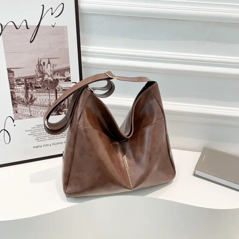 2024 Trendy Brown Leather Shoulder Tote Bag for College Students - Image 4
