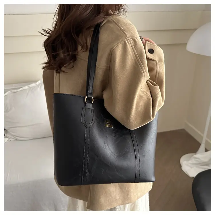 Black Korean-style Large Tote Bag for Women — feature 19
