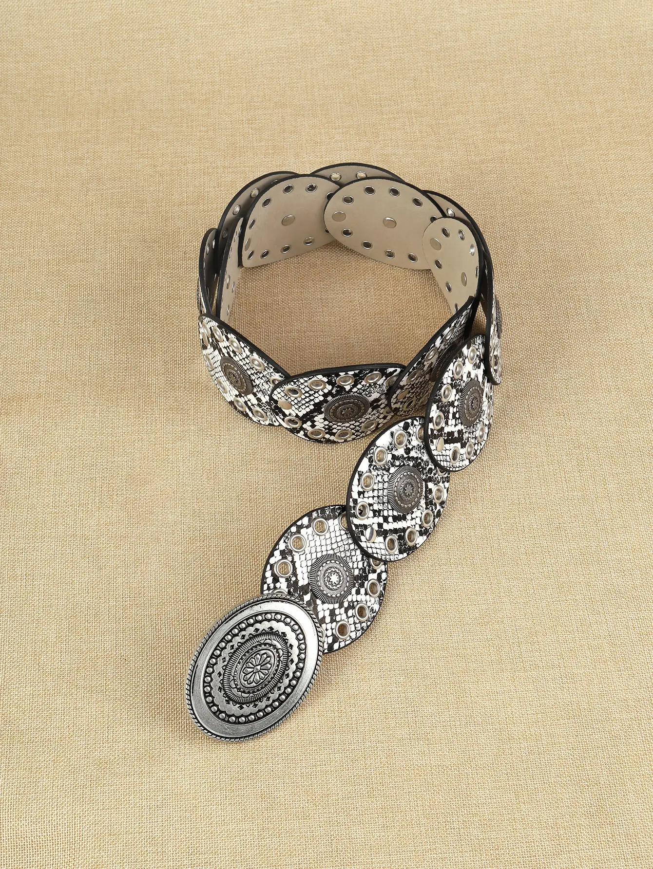 American Style Retro Belt for Women Wide Waist Decorative Belt — feature 8