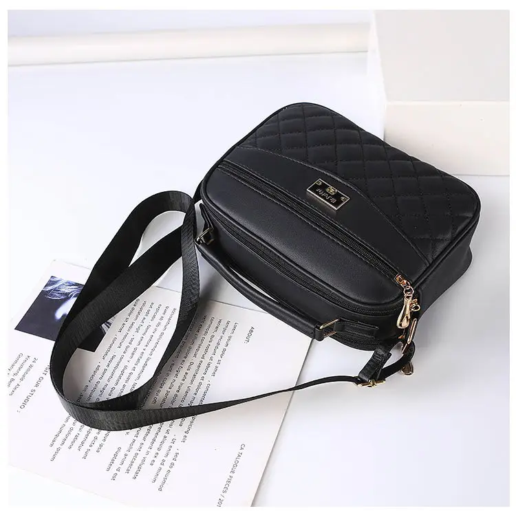 Black Quilted Crossbody Bag for Women 2025 — feature 5