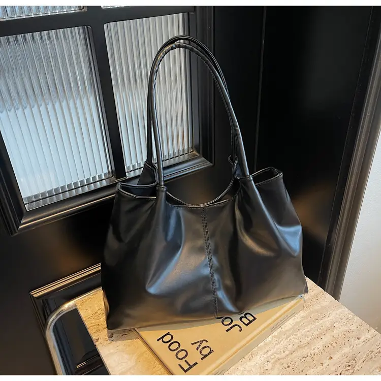 Women's White Winter Tote Bag Large Capacity 2024 — feature 11
