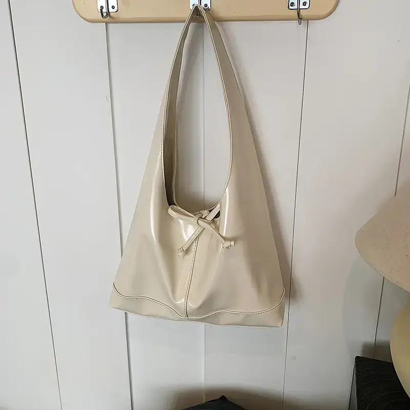 Women's 2024 Winter Leather Shoulder Bag Brown Large Capacity — feature 40