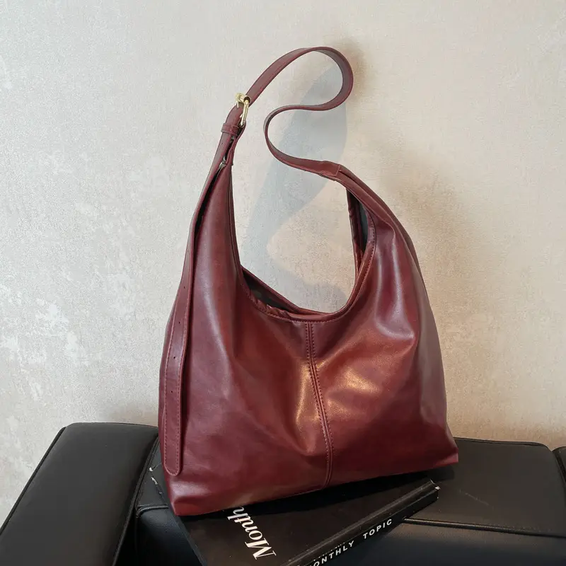 Black Leather Crossbody Bag for Women Large Capacity - Image 2