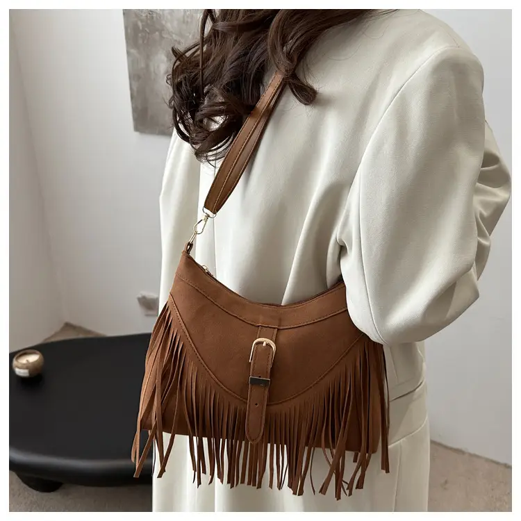 Korean Style Fringed Suede Shoulder Bag Brown — feature 13