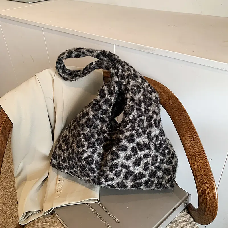 Leopard Print Shoulder Bag for Women Autumn Winter Casual Large Capacity
