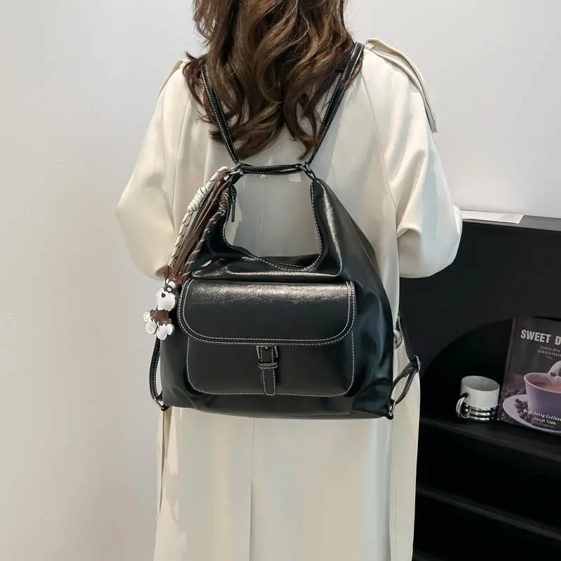 Women's Retro Brown Leather Shoulder Bag Large Capacity Winter 2024 - Image 7