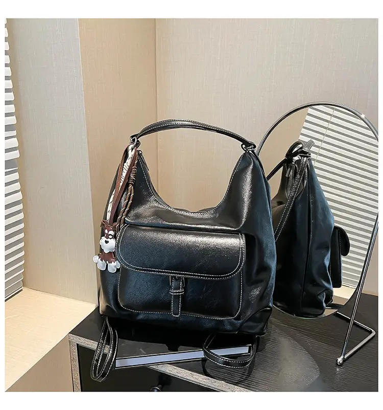 Women's Retro Brown Leather Shoulder Bag Large Capacity Winter 2024 — feature 47