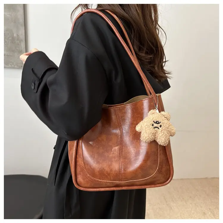 Retro Red Shoulder Bag Women 2025 Autumn Winter — feature 13