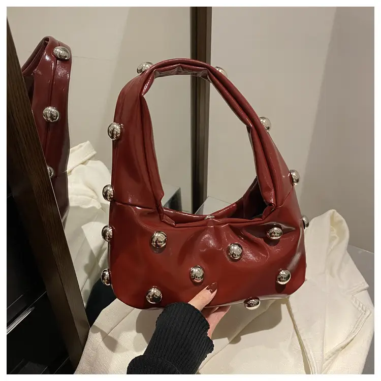 2024 Winter Women's White Rivet Shoulder Bag — feature 19