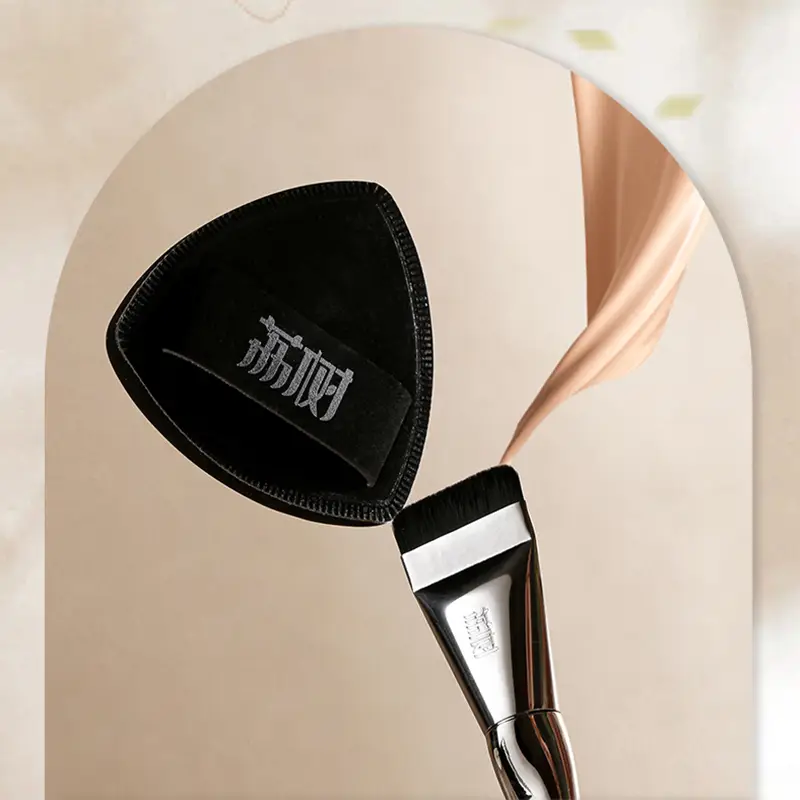 Lili Tree One-Character Foundation Brush Powder Puff Set - Image 11