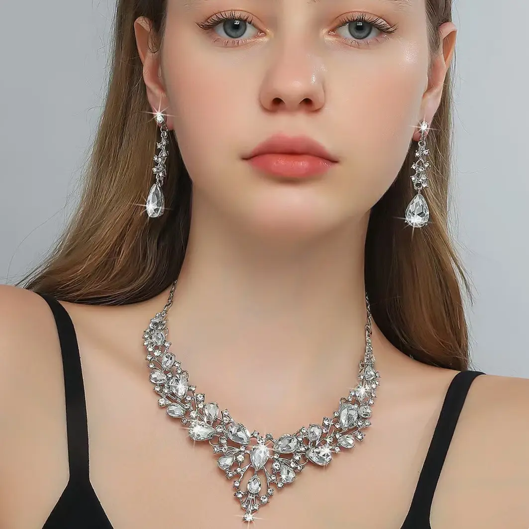 Luxury Bridal Necklace Set with Water Drop Diamonds 51cm — feature 4