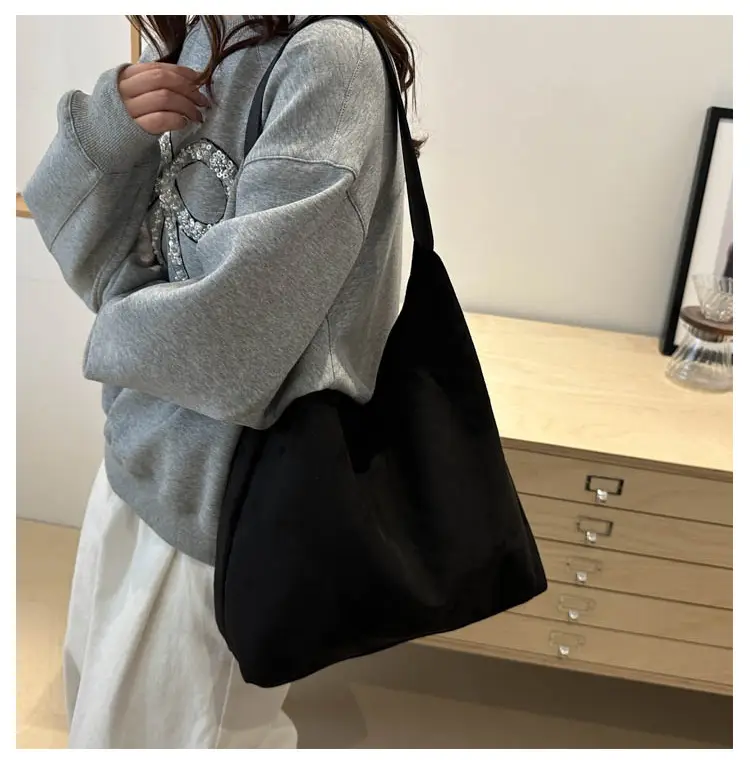 Retro Frosted Large Shoulder Bag Women 2025 — feature 20