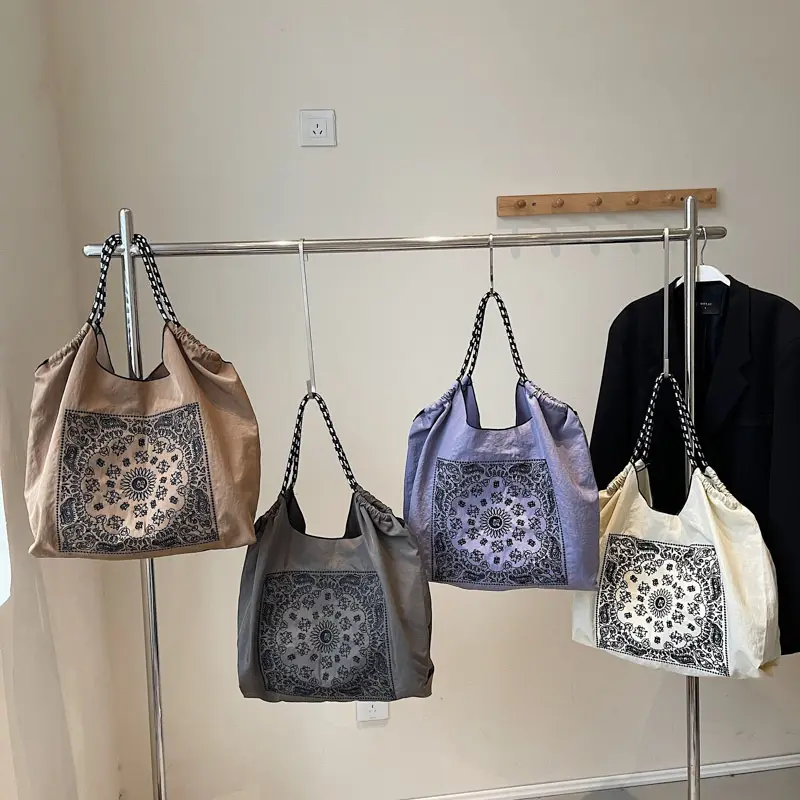 Retro Embroidered Nylon Tote Bag Women Large Capacity - Image 6