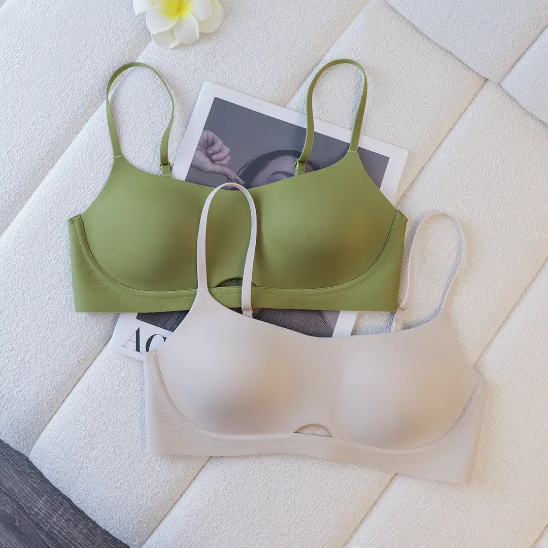 Authentic Small Chest Padded Bra with Fixed Chest Pads, Seamless Sports Bra with Straps, Wireless