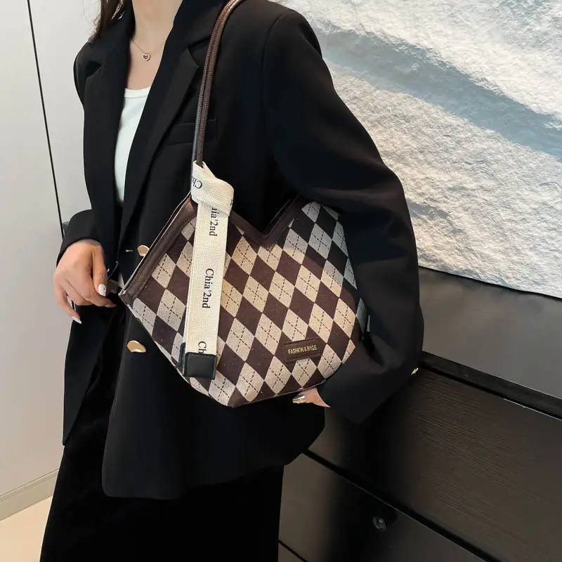 Niche Checkered Shoulder Bag Women 2024 Large Capacity - Image 7