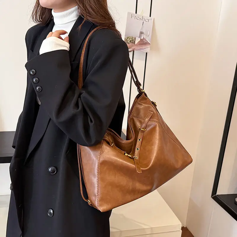 High-End Retro Black Shoulder Bag 2025 Summer - Image 6