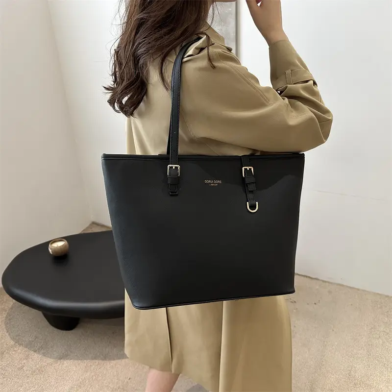 Black Large Capacity Women's Tote Bag - Image 3