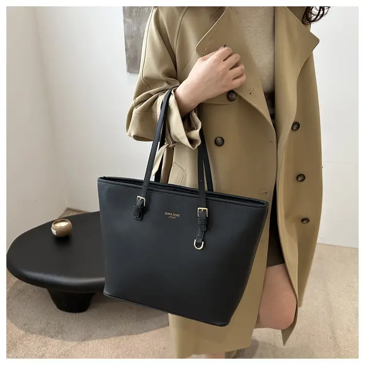 Black Large Capacity Women's Tote Bag — feature 11
