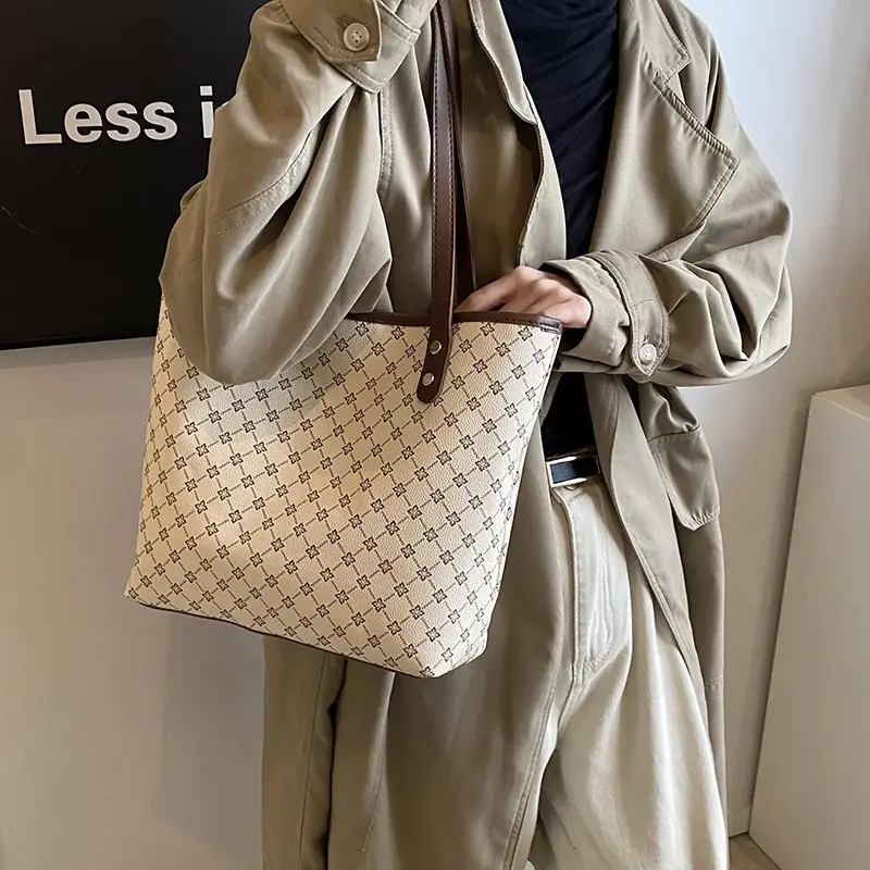 2024 Winter Vintage Handbag Women's New Armpit Tote Bag - Image 10