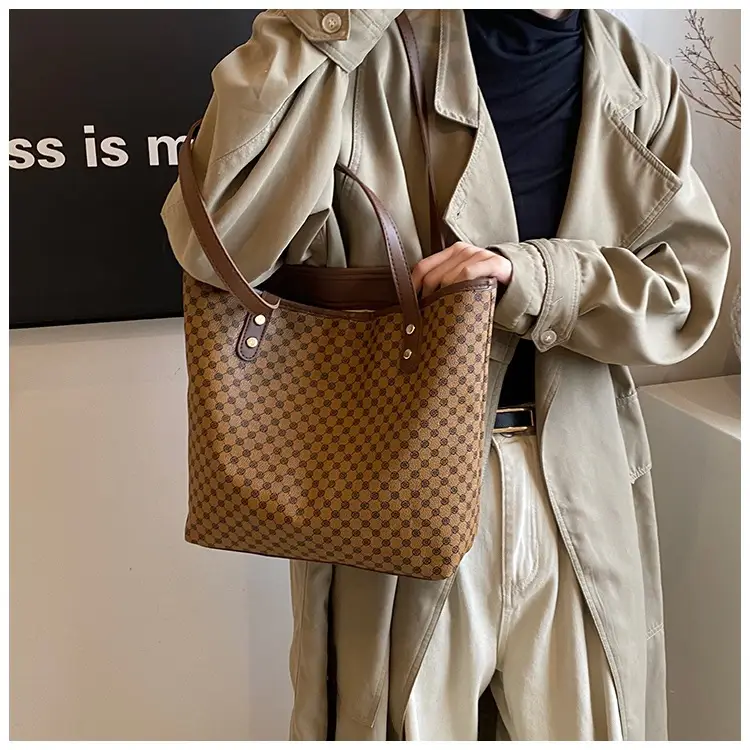 2024 Winter Vintage Handbag Women's New Armpit Tote Bag — feature 10