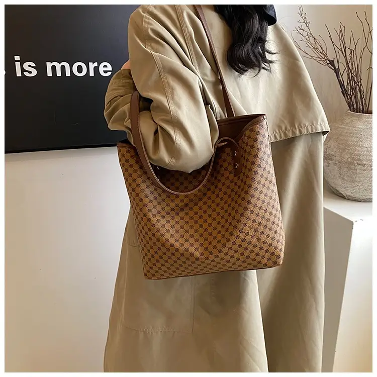 2024 Winter Vintage Handbag Women's New Armpit Tote Bag — feature 12