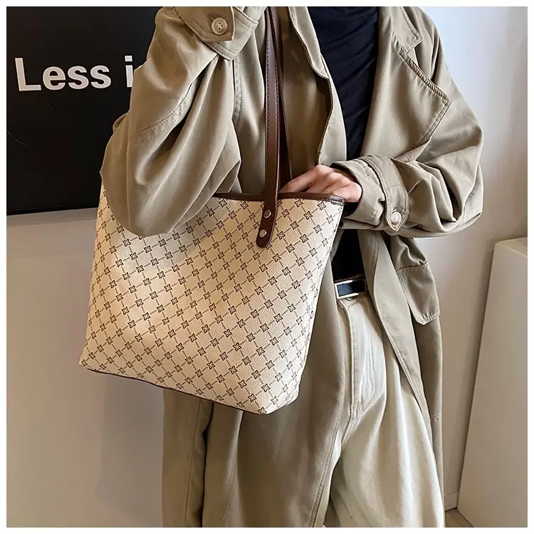 2024 Winter Vintage Handbag Women's New Armpit Tote Bag — feature 15