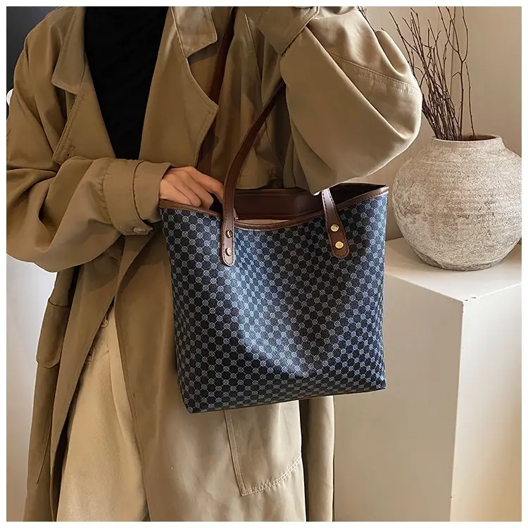 2024 Winter Vintage Handbag Women's New Armpit Tote Bag — feature 16