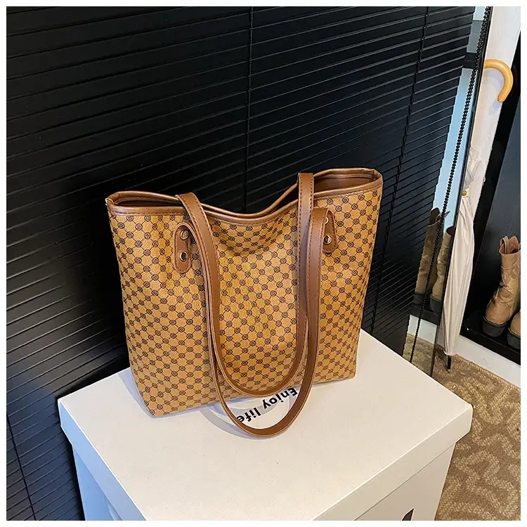2024 Winter Vintage Handbag Women's New Armpit Tote Bag — feature 29