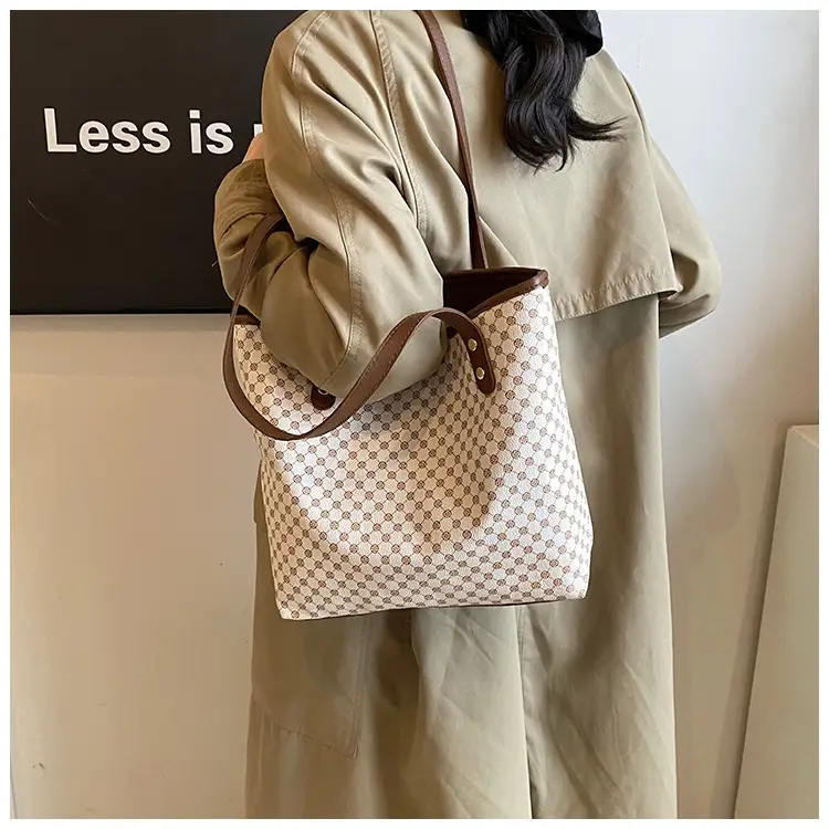 2024 Winter Vintage Handbag Women's New Armpit Tote Bag — feature 9