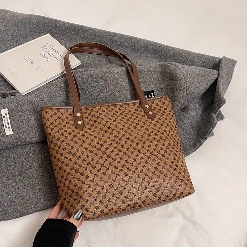 2024 Winter Vintage Handbag Women's New Armpit Tote Bag - Image 4
