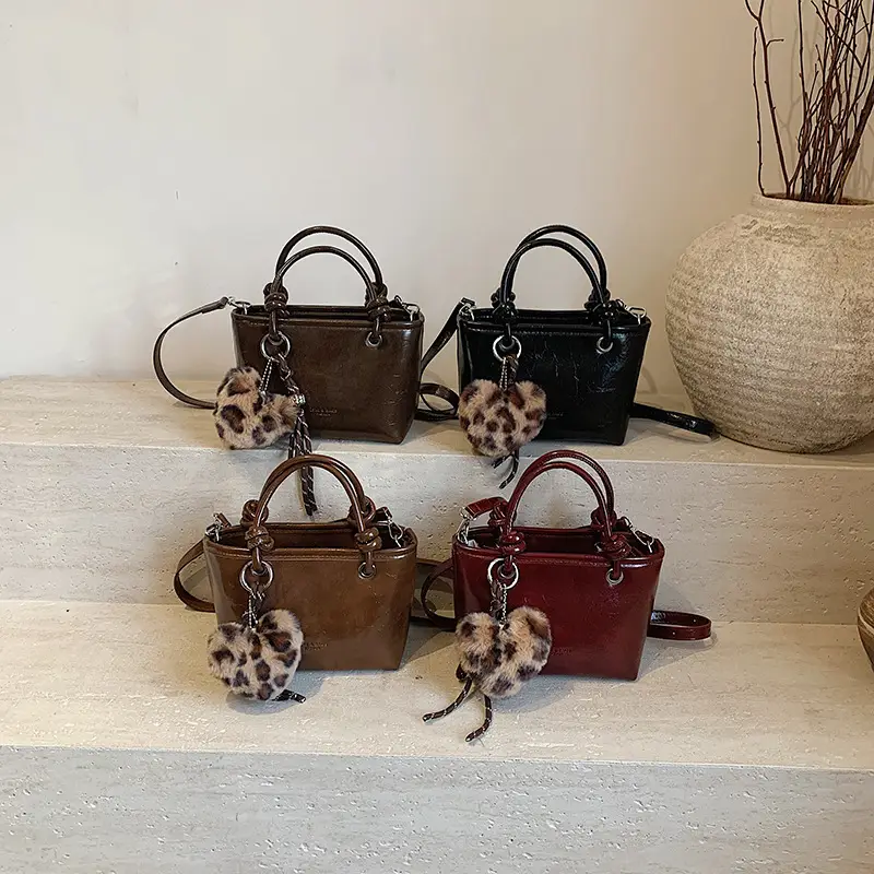 Black Croc Texture Shoulder Bag for Women - Image 6