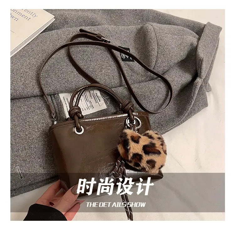 Black Croc Texture Shoulder Bag for Women — feature 4