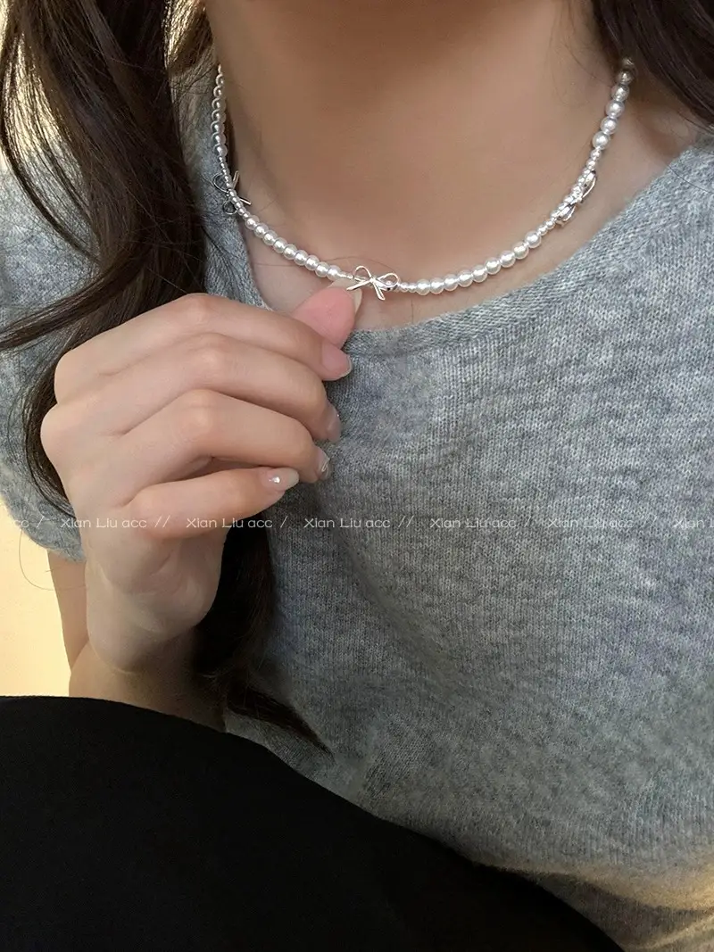 Silver Bow Pearl Choker Necklace for Women — feature 3