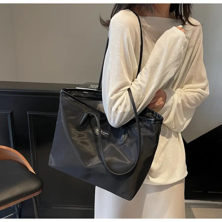 Oxford Cloth Colorblock Large Tote Bag Brown — feature 12