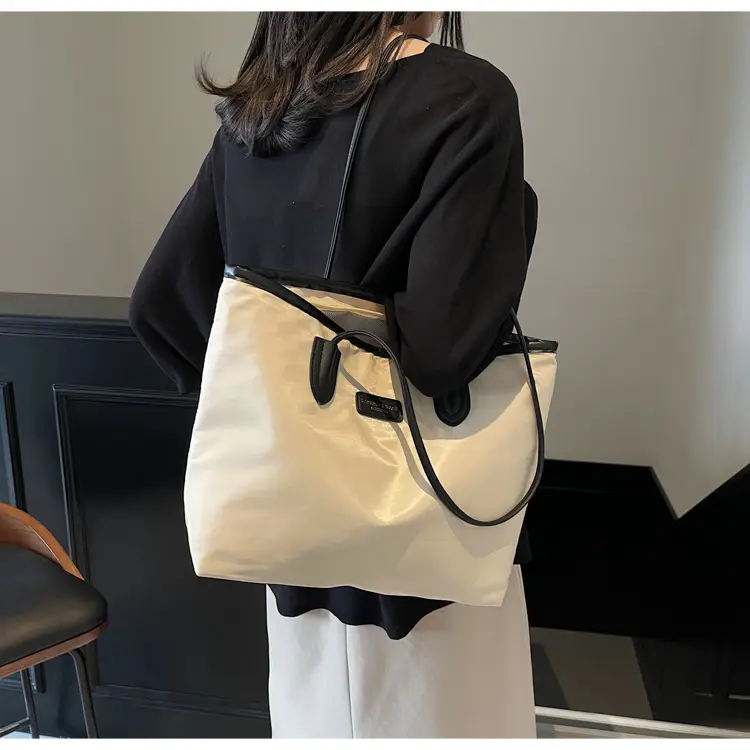 Oxford Cloth Colorblock Large Tote Bag Brown — feature 9
