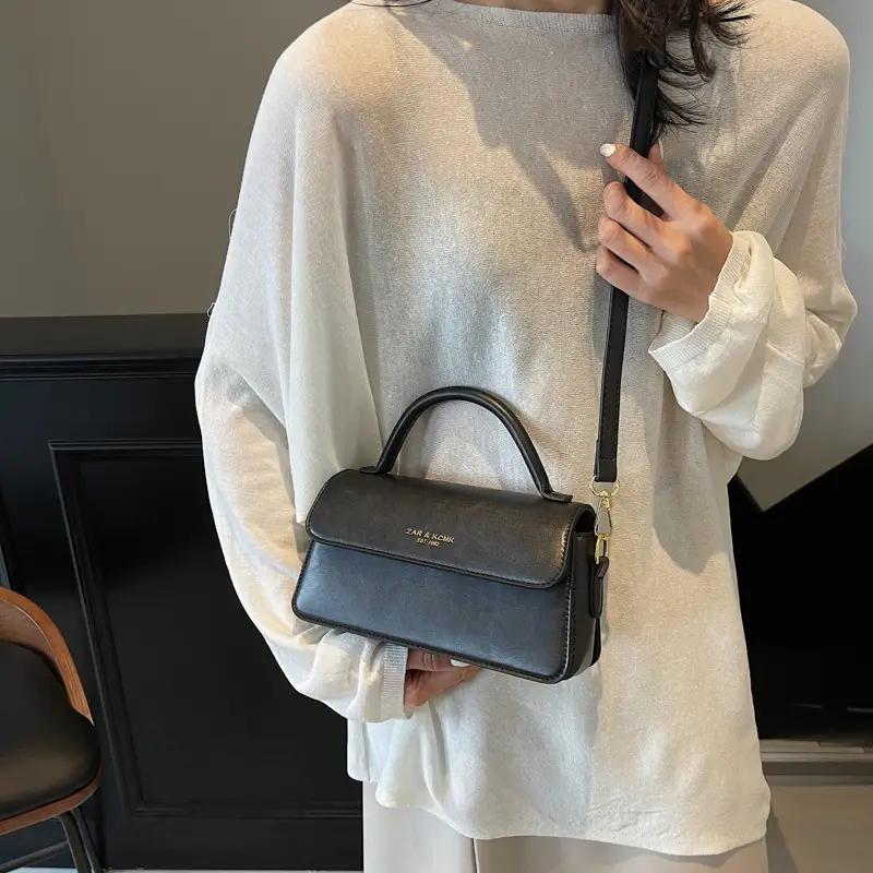 Retro Brown Square Shoulder Bag for Women 2025 - Image 7