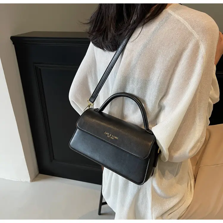 Retro Brown Square Shoulder Bag for Women 2025 — feature 16