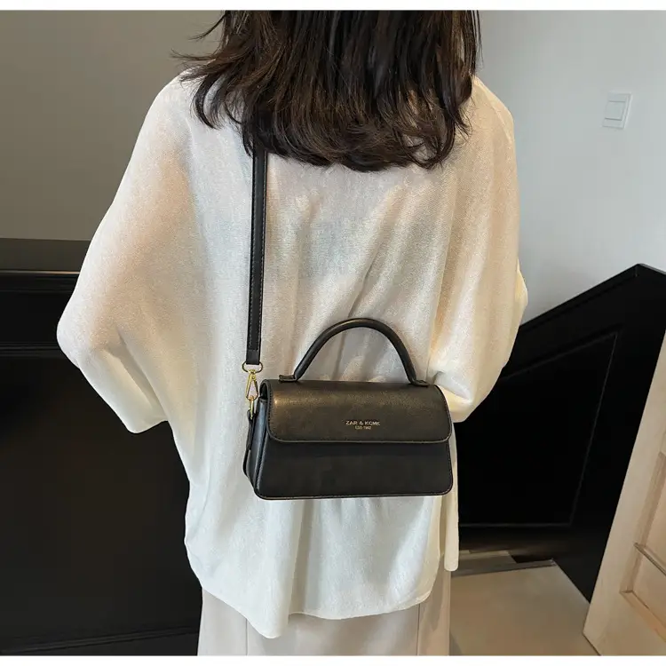 Retro Brown Square Shoulder Bag for Women 2025 — feature 21
