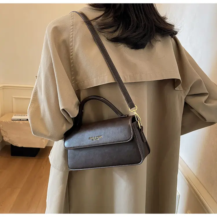Retro Brown Square Shoulder Bag for Women 2025 — feature 25