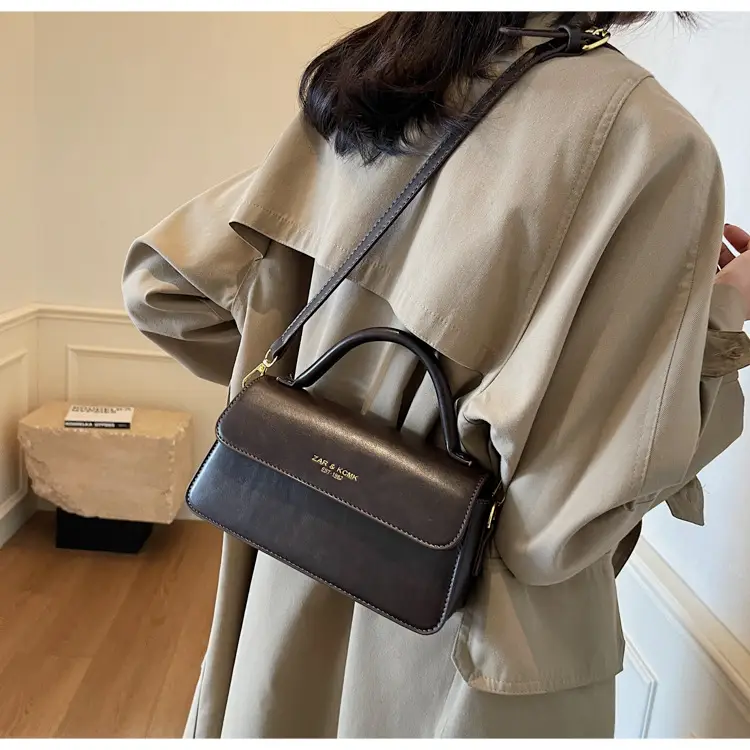 Retro Brown Square Shoulder Bag for Women 2025 — feature 28