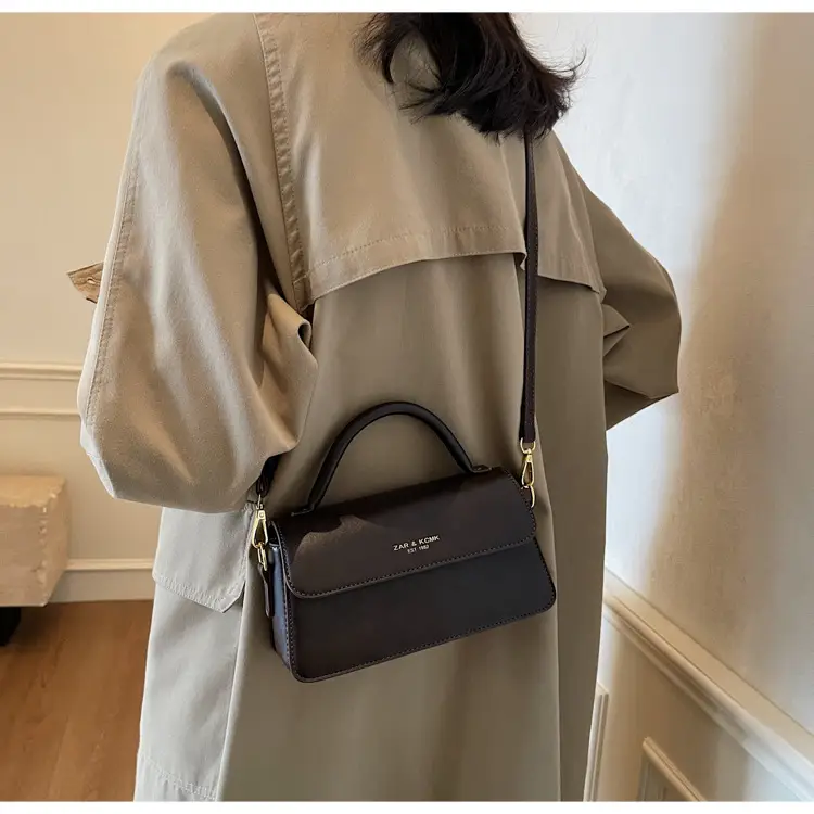 Retro Brown Square Shoulder Bag for Women 2025 — feature 30