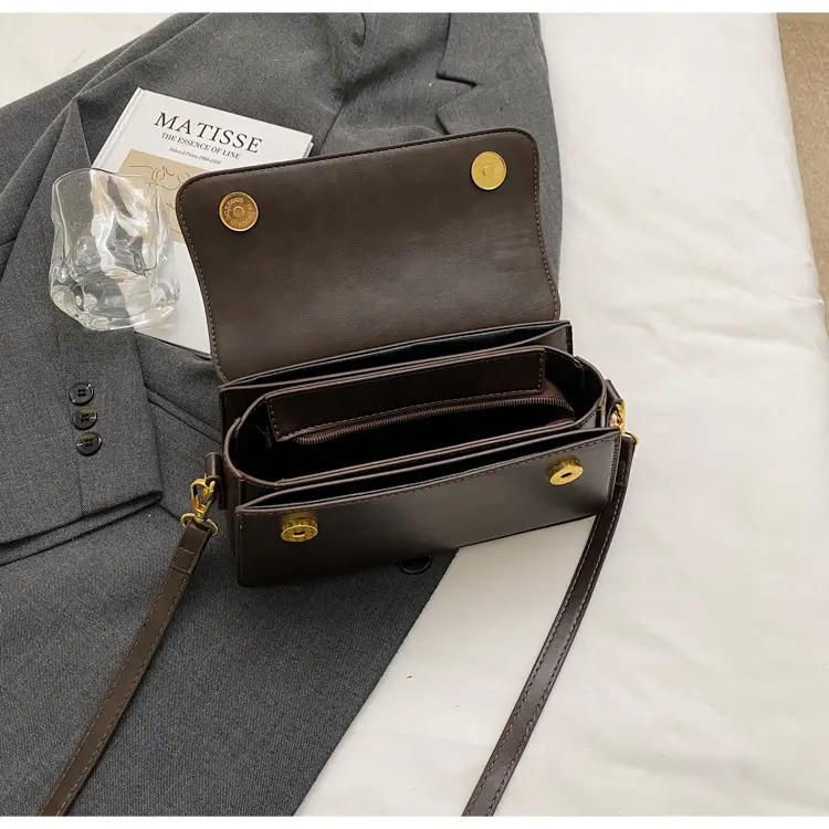 Retro Brown Square Shoulder Bag for Women 2025 — feature 46